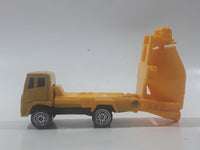 Maisto Cement Mixer Truck Yellow Die Cast Toy Car Construction Equipment Building Vehicle