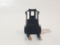 2009 Matchbox Power Lift 2000 Fork Lift Red and Grey Die Cast Toy Car Warehouse Machinery Construction Vehicle Equipment