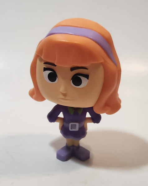 2021 McDonald's Hanna-Barbera Scooby-Doo! #3 Daphne 3 3/4" Tall Plastic Toy Bobblehead Figure