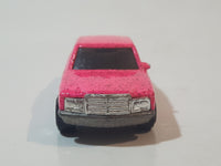 1993 Hot Wheels Mercedes 380 SEL Pink with Red Glitter Die Cast Toy Car Vehicle