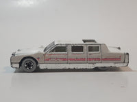 1991 Hot Wheels Limozeen White Die Cast Toy Car Limousine Limo Vehicle