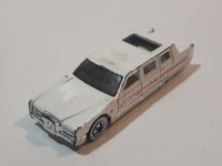 1991 Hot Wheels Limozeen White Die Cast Toy Car Limousine Limo Vehicle