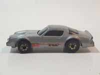 1982 Hot Wheels Chevrolet Camaro Z28 Metalflake Grey Die Cast Toy Muscle Car Vehicle Hong Kong