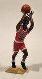 1994 Kenner Starting Lineup NBA Chicago Bulls #10 B.J. Armstrong 5 1/4" Tall Toy Figure&nbsp;