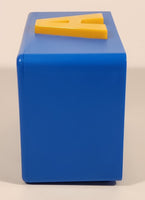 2022 Usui Yoshio Crayon Shin Chan Blue Alarm Clock