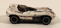 2004 Hot Wheels Final Run Cat-A-Pult White Die Cast Toy Car Vehicle