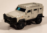 2018 Matchbox Jurassic World: Island Transport Team Textron Tiger Light Beige Die Cast Toy Car Vehicle