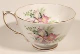 Vintage Roslyn Fine Bone China England Sweet Romance Pink Flowers Tea Cup & Saucer Set