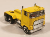 1999 Hot Wheels Constructions Site Playset Ford Stake Bed Truck Yellow Die Cast Toy Car Vehicle