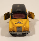 Corgi Cutty Sark Scots Whisky London Taxi Cab Yellow Die Cast Toy Car Vehicle with Opening Suicide Doors