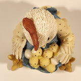 1995 Enesco Mary's Hen House "Don't Count Your Chickens Until They're Hatched" 2 3/4" Resin Figurine