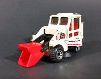 1999 Matchbox 'Metro Disposal' City Street Cleaner 8080-2B Road Sweeper Maintenance Die Cast Toy Vehicle - Treasure Valley Antiques & Collectibles