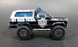 1997 Matchbox 4x4 Chevy Blazer Police Off Road Patrol Truck SUV Black & White Die Cast Toy Car Vehicle