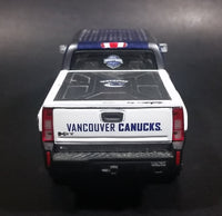 2009 Maisto Top Dog Collectible Vancouver Canucks NHL Hockey Hummer H3T Truck 1/26 Scale Die Cast Toy Car Vehicle