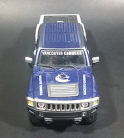 2009 Maisto Top Dog Collectible Vancouver Canucks NHL Hockey Hummer H3T Truck 1/26 Scale Die Cast Toy Car Vehicle