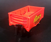 2013 Lionel Little Lines Reese's Milk Chocolate Peanut Butter Cups Orange Train Car - Treasure Valley Antiques & Collectibles