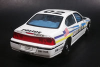 2005 Maisto 2000 Chevrolet Impala Police Cruiser 1/24 Scale Die Cast Toy Car Emergency Vehicle - Treasure Valley Antiques & Collectibles