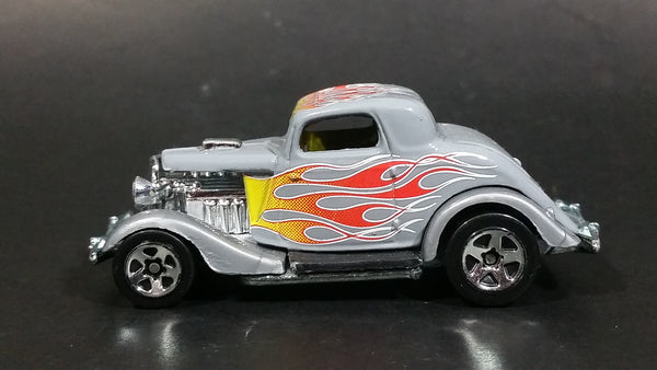 2006 Hot Wheels '34 Ford 3-Window Grey with Flames Die Cast Toy Car Hot Rod Vehicle - Treasure Valley Antiques & Collectibles