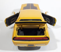 Maisto 2006 Dodge Challenger 1:18 Scale Yellow Die Cast Toy Muscle Car Vehicle - Treasure Valley Antiques & Collectibles