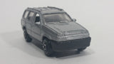 Motor Max Jeep Grand Cherokee Silver Grey No. 6072 Die Cast Toy SUV Car Vehicle - Treasure Valley Antiques & Collectibles