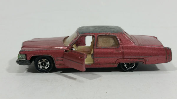 Rare Vintage 1976 Tomica Cadillac Fleetwood Brougham Pink No. F2 1/77 Scale Die Cast Toy Car Vehicle Made in Japan