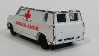 Vintage 1981 Yatming No. 1501 Ambulance Medics Van White Die Cast Toy Car Emergency Rescue Vehicle Universal Studios