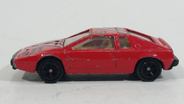 Vintage Unknown Brand Lotus #5 Red Die Cast Toy Exotic Car Vehicle