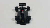 Vintage Yatming Lotus JPS #5 Black No. 1305 Die Cast Toy Race Car Vehicle