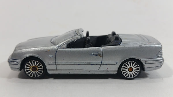 Maisto Mercedes-Benz CLK Cabrio Convertible Silver Die Cast Toy Car Vehicle