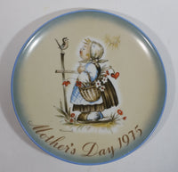 Vintage Hummel 1975 Mother's Day "Message of Love" Limited Edition Collector Plate By Sister Berta Hummel - Treasure Valley Antiques & Collectibles