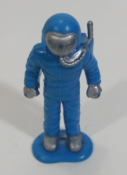 Very Rare Vintage Remco Heavy Metal NASA Blue Space Astronaut (3) Plastic Toy Figure