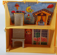 2005 Playmobile Carry Along Dollhouse Play Set with All Pieces Still Sealed in Package