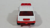 2002 Matchbox Rescue Chiefs Jeep Cherokee White Die Cast Toy Car Rescue Emergency Firefighting Vehicle