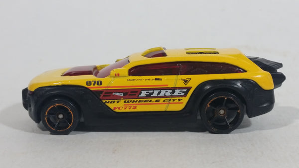 2014 Hot Wheels City Rescue HW Pursuit Yellow Die Cast Fire Rescue Toy Car Vehicle