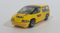 1995 Hot Wheels Chevy 'Lumina Minivan' Yellow Taxi Plastic Body Die Cast Toy Car Van Vehicle