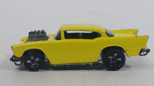 Very Rare 1999 Hot Wheels Arco Hauler '57 Chevy Exposed Engine Limited Edition Yellow Die Cast Toy Car Hot Rod Vehicle