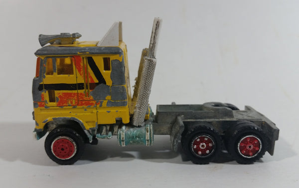 Vintage Majorette Ford Semi Rig Tractor Truck Yellow Die Cast Toy Car Vehicle