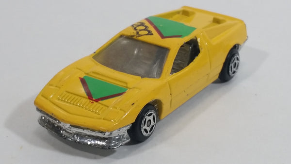 Summer Marz Karz No. 8805 Ferrari Testarossa '2001' Yellow Die Cast Toy Exotic Race Car Vehicle