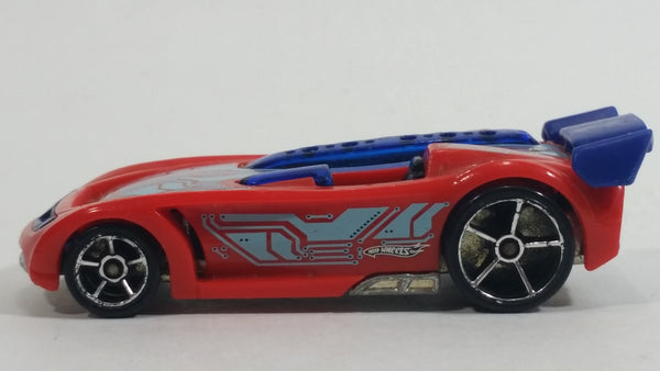 2010 Hot Wheels Trick Tracks Battle Spec Orange Blue Die Cast Toy Car Vehicle