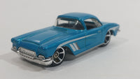 2013 Hot Wheels Showroom Corvette 60th 1962 Corvette Metalflake Aqua Blue Green Die Cast Toy Classic Car Vehicle