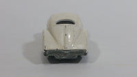 1988 Hot Wheels Classics Talbot Lago White Die Cast Toy Classic Car Vehicle