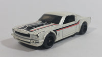 2009 Hot Wheels Muscle Mania '65 Mustang Fastback White Die Cast Toy Muscle Car Vehicle