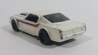 2009 Hot Wheels Muscle Mania '65 Mustang Fastback White Die Cast Toy Muscle Car Vehicle