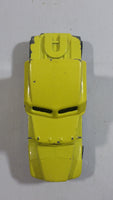 1999 Hot Wheels Race Team Crew '76 Big Rig Semi Tractor Truck Yellow Die Cast Toy Car Vehicle