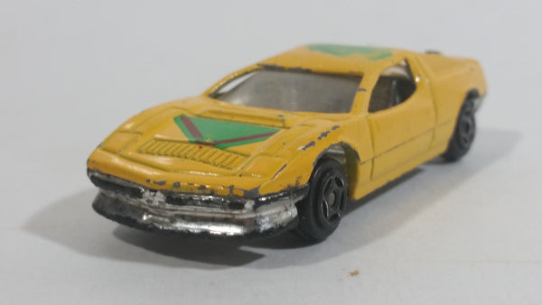 Summer Marz Karz No. 8805 Ferrari Testarossa '2001' Yellow Die Cast Toy Exotic Race Car Vehicle