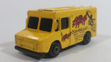 Maisto Panel Van Extreme Vertical Ramps Skateboarding Van Yellow Die Cast Toy Car Vehicle