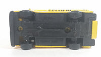 Maisto Panel Van Extreme Vertical Ramps Skateboarding Van Yellow Die Cast Toy Car Vehicle