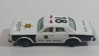 1980s Yatming Dodge Monaco Sheriff Highway Patrol 18 Police Cop White Black Die Cast Toy Car Emergency Rescue Vehicle