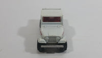 2009 Hot Wheels Heat Fleet Jeep Scrambler White Die Cast Toy Car Vehicle