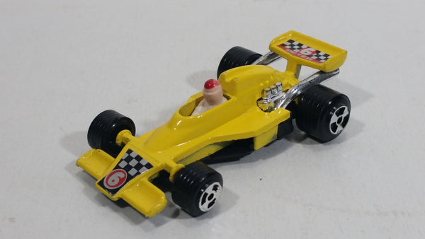 Vintage Soma Super Wheels Formula One Peter Yellow #6 Die Cast Toy Race Car Vehicle